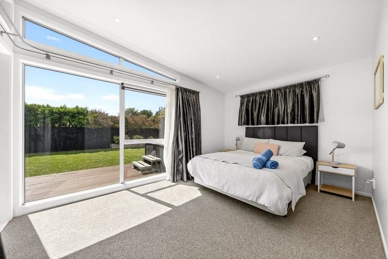 Photo of property in 15 Esther Street, Martinborough, 5711