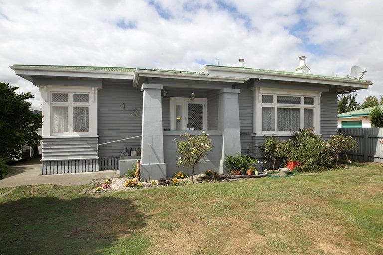 Photo of property in 118 Stortford Street, Saint Leonards, Hastings, 4120