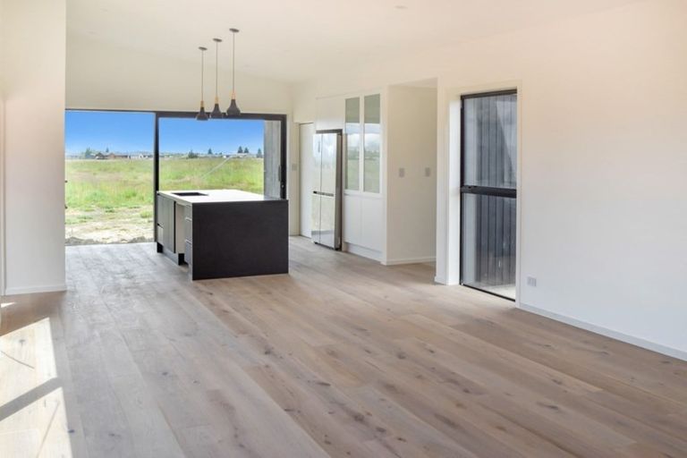 Photo of property in 30 The Drive, Twizel, 7999