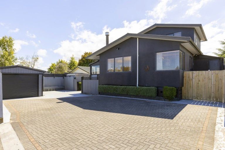 Photo of property in 1/24 Kiddle Drive, Hilltop, Taupo, 3330