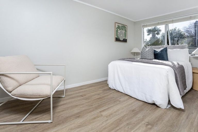 Photo of property in 1/67 Langana Avenue, Browns Bay, Auckland, 0630
