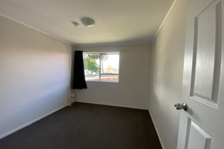 Photo of property in 21 Orly Avenue, Mangere, Auckland, 2022