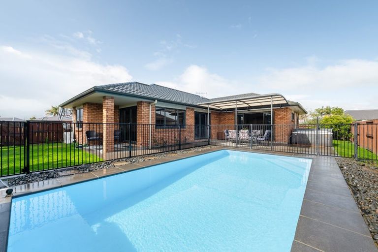 Photo of property in 55 Oaklands Drive, Cambridge, 3434