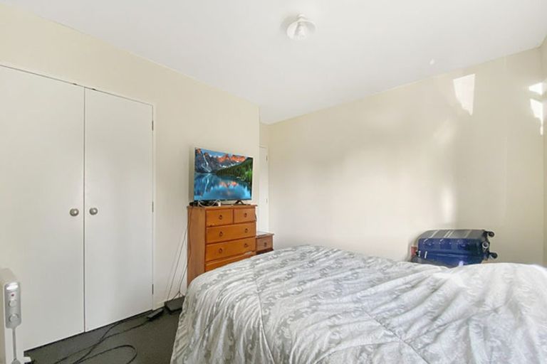 Photo of property in 24 Landette Road, Manurewa, Auckland, 2102