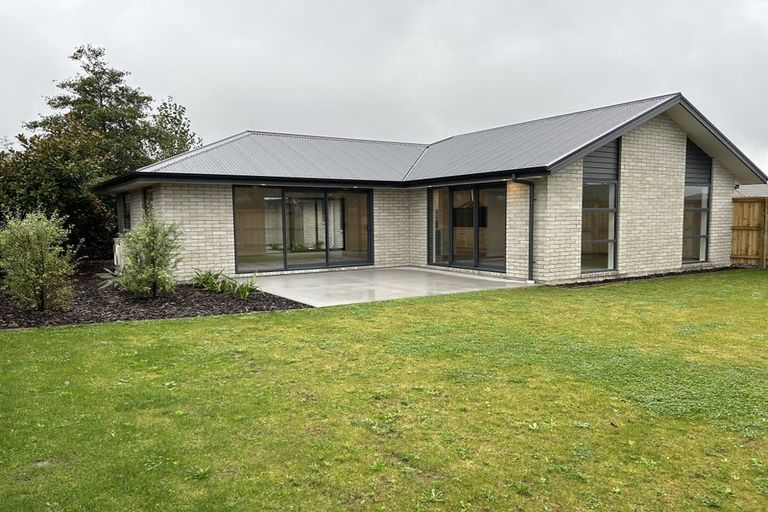 Photo of property in 22a Fairhurst Place, Rolleston, 7614