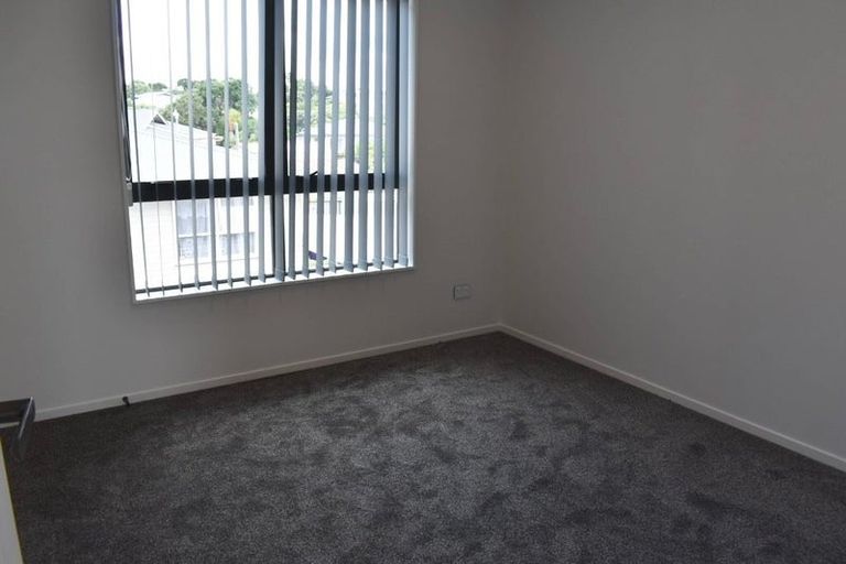 Photo of property in 24b Duggan Avenue, Mangere, Auckland, 2022