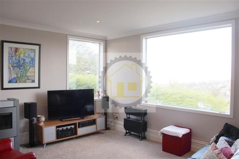 Photo of property in 37 Carnarvon Street, Belleknowes, Dunedin, 9011