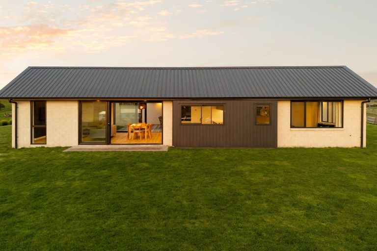 Photo of property in 1/48 Livingstone Road, Ngahinapouri, Hamilton, 3290