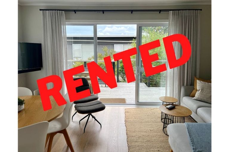 Photo of property in 1/17 Church Street, Devonport, Auckland, 0624