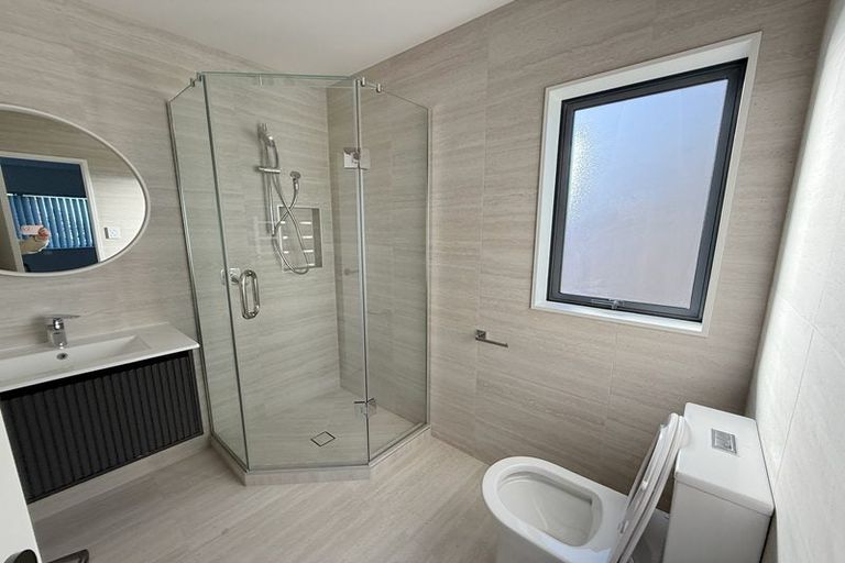 Photo of property in 147 Weatherly Road, Torbay, Auckland, 0630