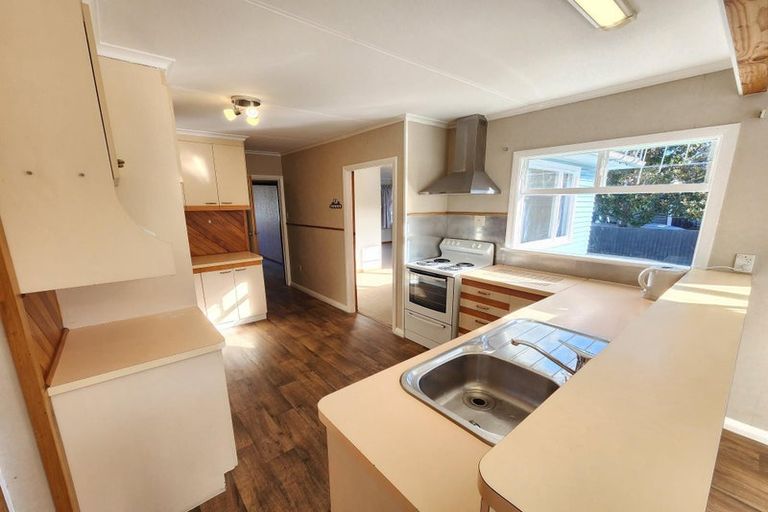 Photo of property in 5 Miles Place, Awapuni, Palmerston North, 4412
