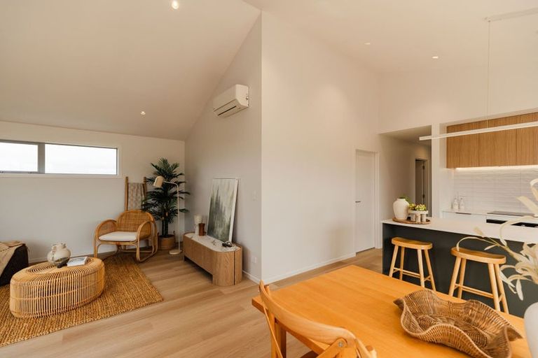 Photo of property in 12 Windward Avenue, Port Whangarei, 0110