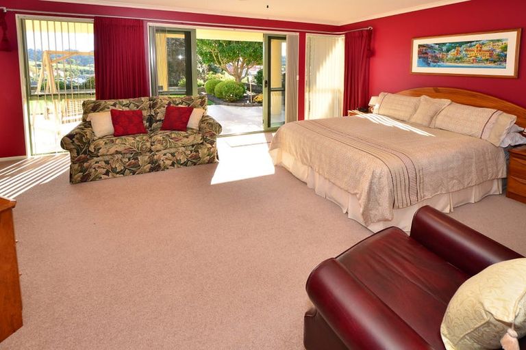 Photo of property in 60 Voyager Drive, Gulf Harbour, Whangaparaoa, 0930