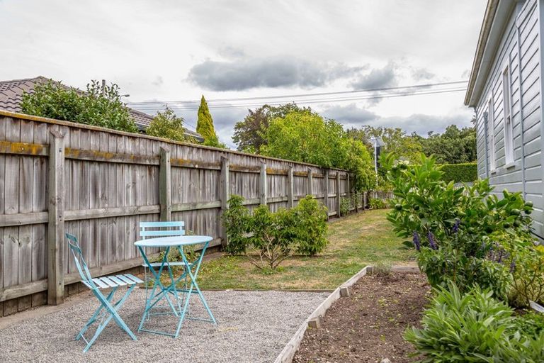 Photo of property in 27 Main Street, Greytown, 5712