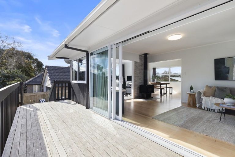 Photo of property in 17 Laurelwood Avenue, Pukekohe, 2120