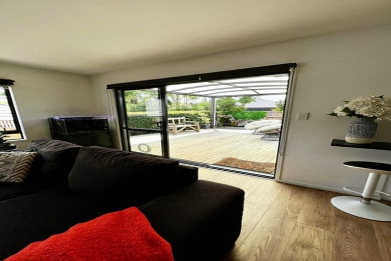 Photo of property in 53 Ridgeway Road, Pukekohe, 2120