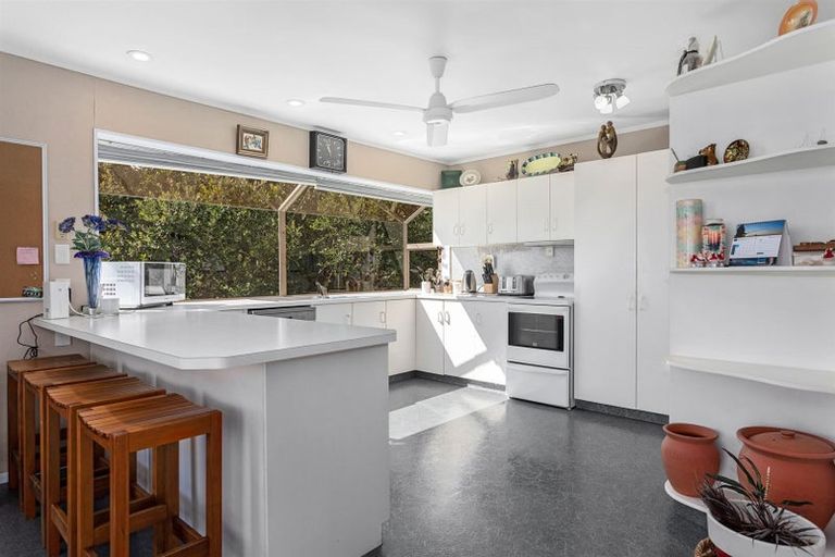 Photo of property in 86 Ocean Road, Ohope, 3121