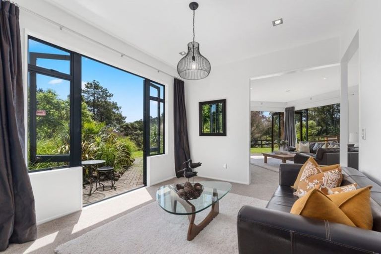 Photo of property in 206 Trigg Road, Kumeu, 0891
