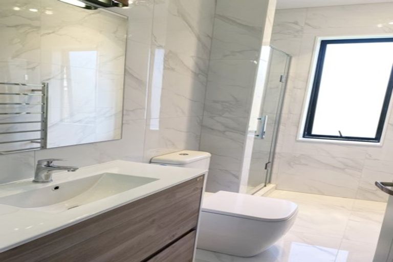 Photo of property in 42 Hangahai Road, Flat Bush, Auckland, 2019