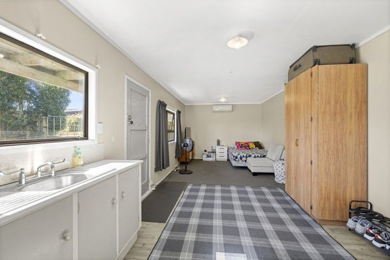 Photo of property in 4 Norrie Avenue, Raglan, 3225