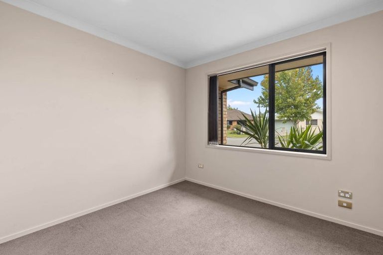 Photo of property in 2 Puketea Place, Redwoodtown, Blenheim, 7201