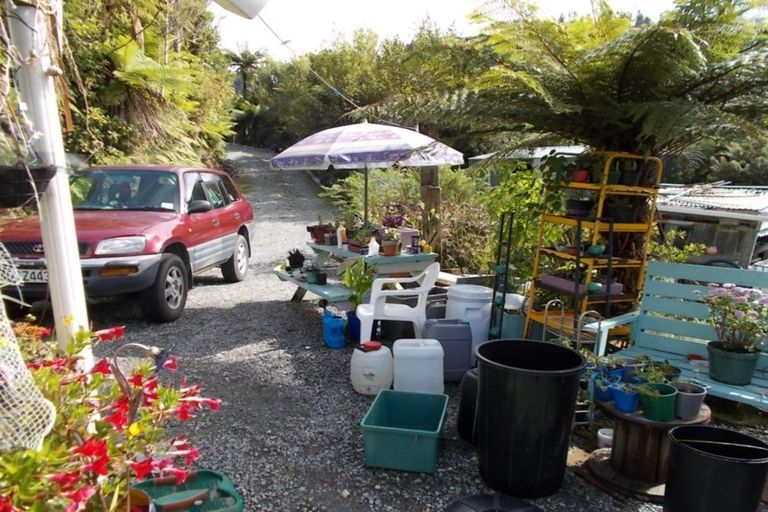 Photo of property in 307 Marsden Road, Greymouth, 7805