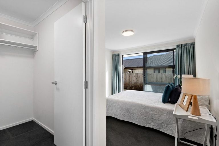 Photo of property in 35 Grandvista Drive, Green Island, Dunedin, 9018