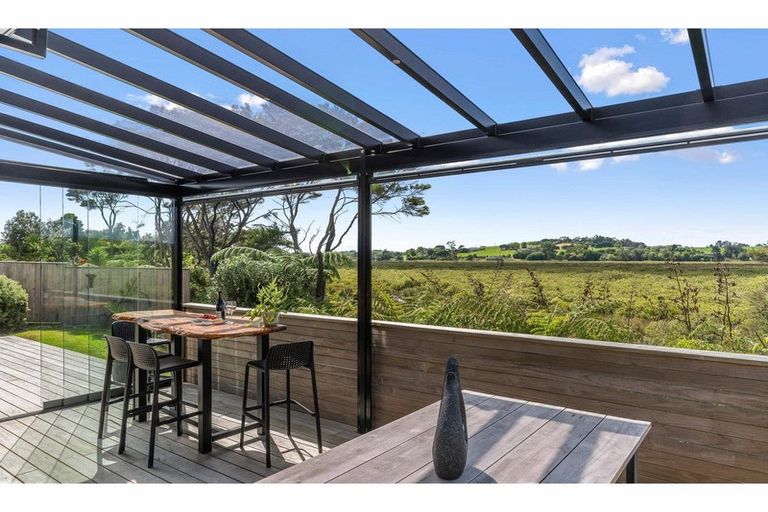 Photo of property in 10 Spinnaker Lane, Mangawhai, 0505