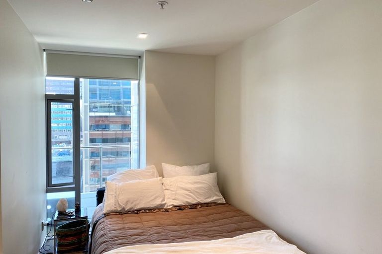 Photo of property in Chews Lane Apartments, 9d/9 Chews Lane, Wellington Central, Wellington, 6011