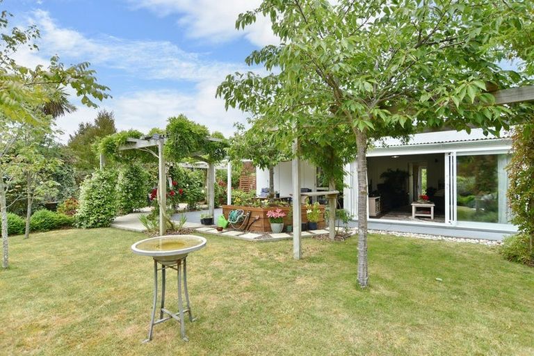 Photo of property in 28 Grierson Avenue, Amberley, 7481