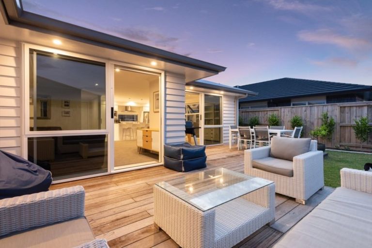 Photo of property in 9 Rotomanu Place, Pyes Pa, Tauranga, 3112