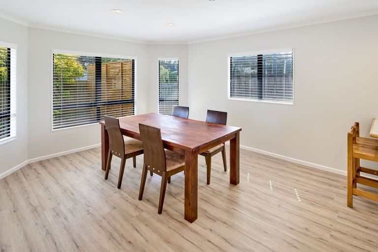 Photo of property in 59 Kapiti Crescent, Titahi Bay, Porirua, 5022