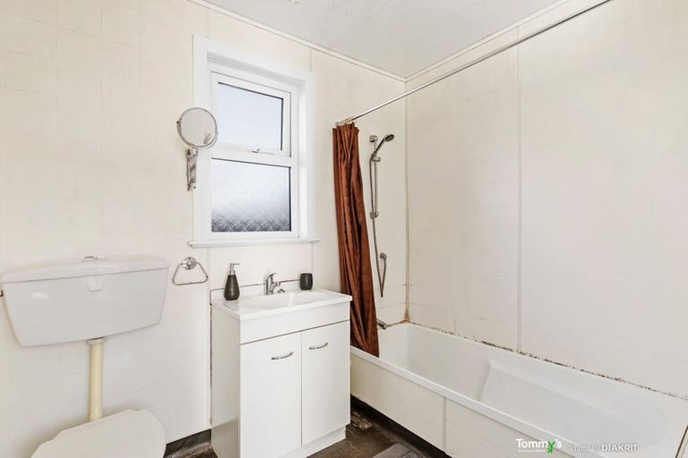 Photo of property in 20 Kiwi Street, Alicetown, Lower Hutt, 5010