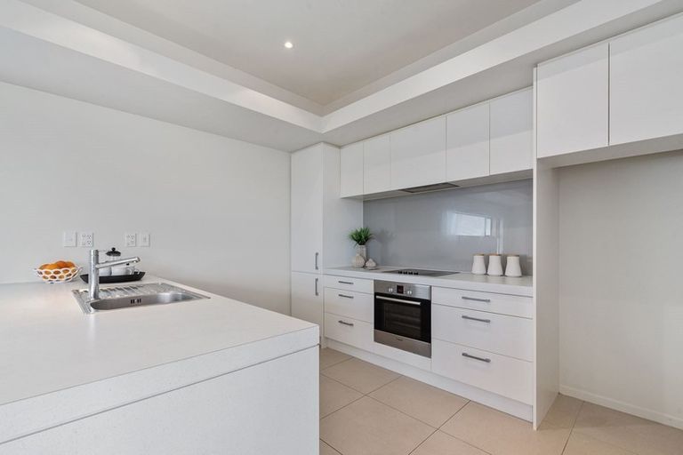 Photo of property in 6/49 Browns Road, Browns Bay, Auckland, 0630