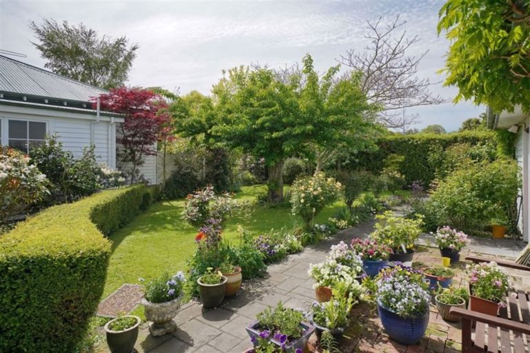 Photo of property in 74 Sneyd Street, Kaiapoi, 7630