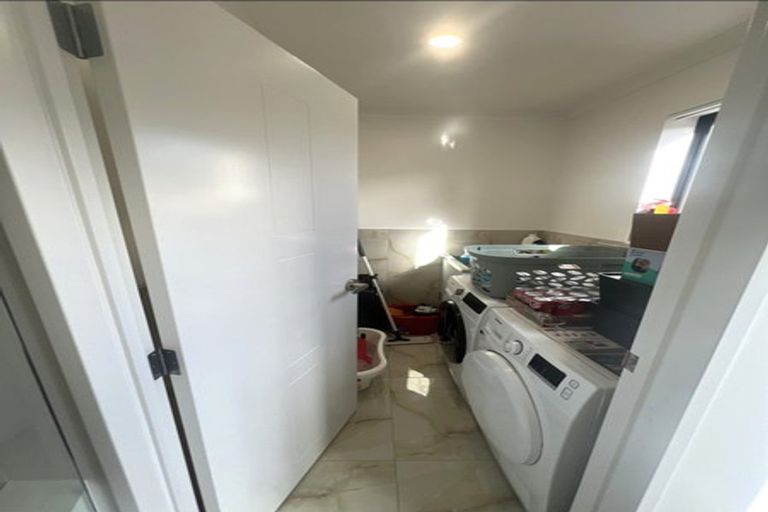 Photo of property in 10/100 Seymour Road, Sunnyvale, Auckland, 0612