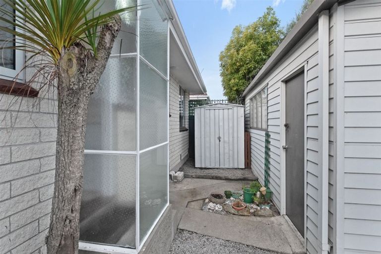 Photo of property in 1/47 Kawau Crescent, Bromley, Christchurch, 8062