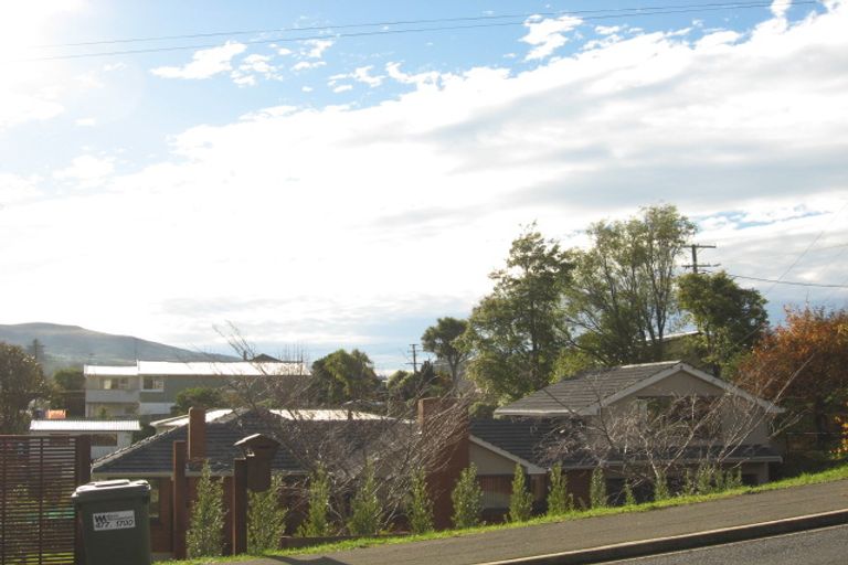 Photo of property in 332 Kenmure Road, Kenmure, Dunedin, 9011