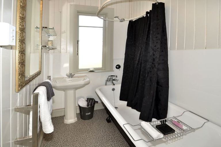 Photo of property in 20 Alma Street, Saint Kilda, Dunedin, 9012