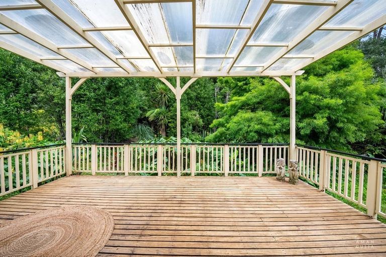 Photo of property in 82e Verbena Road, Birkdale, Auckland, 0626