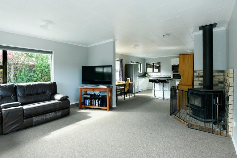 Photo of property in 1/25 Tipahi Street, Nelson South, Nelson, 7010
