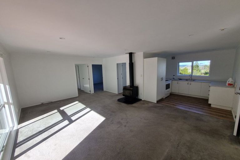 Photo of property in 388 Muriwai Road, Waimauku, 0881