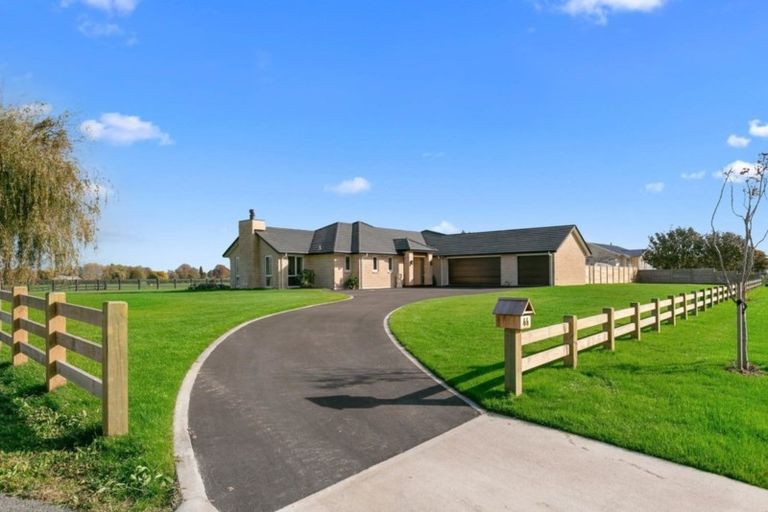 Photo of property in 44 Seachange Drive, Leamington, Cambridge, 3432