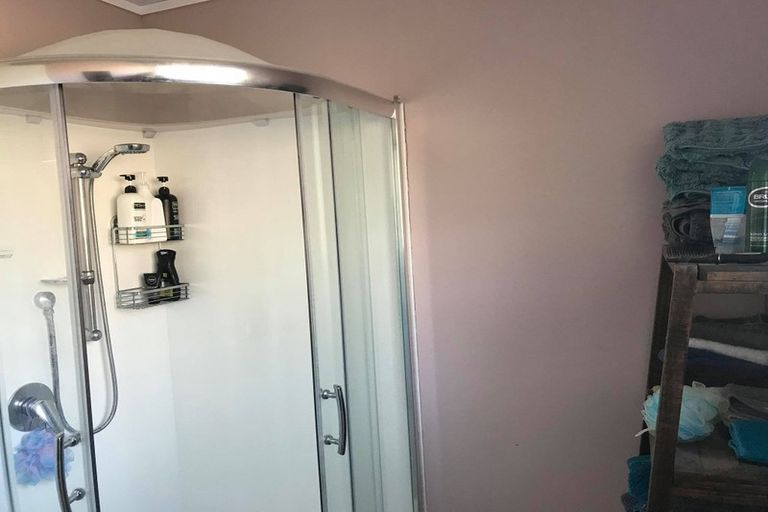 Photo of property in 77 Pembroke Street, Westown, New Plymouth, 4310