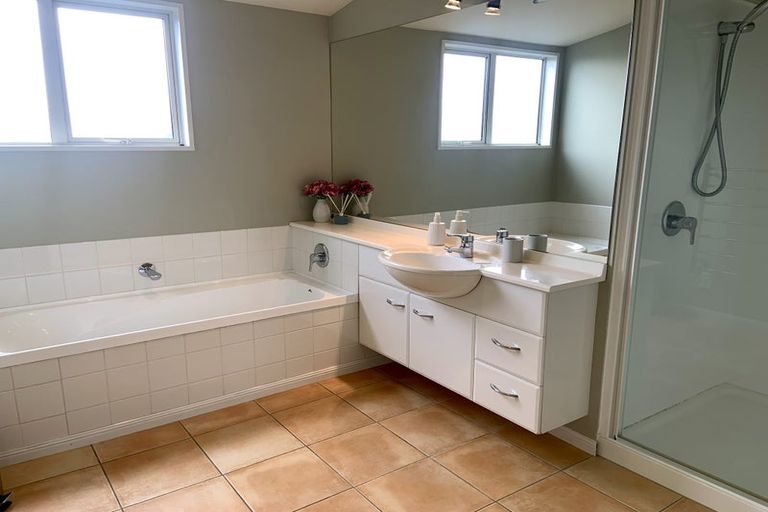 Photo of property in 469a Ilam Road, Bryndwr, Christchurch, 8052