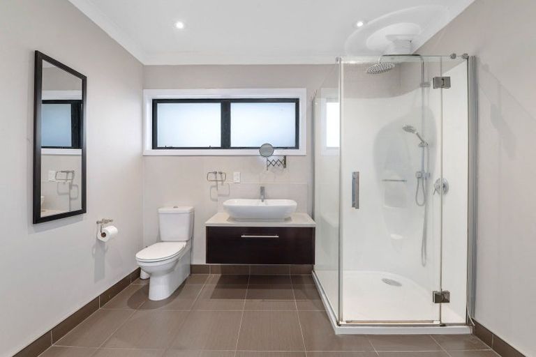 Photo of property in 87 Grand Vue Road, Kawaha Point, Rotorua, 3010