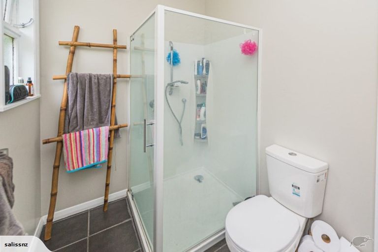 Photo of property in 48 Kent Road, Saint Johns Hill, Whanganui, 4501