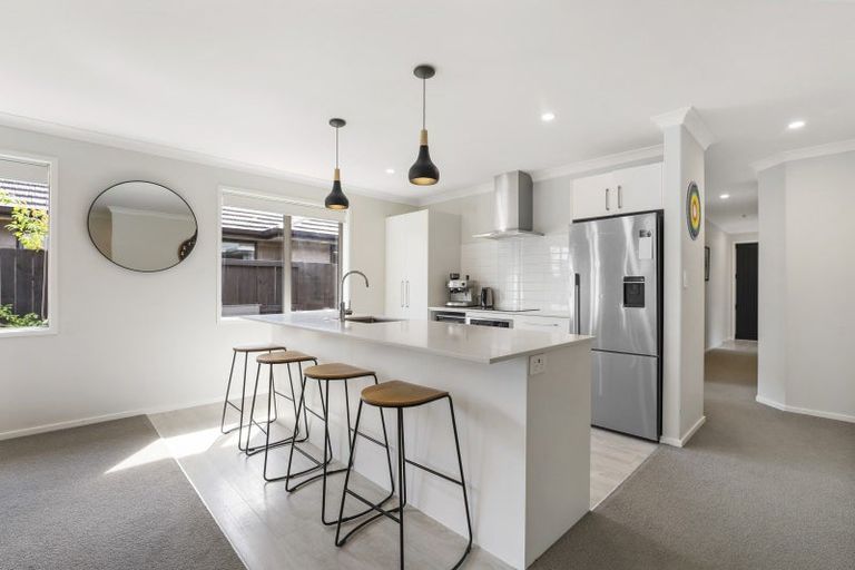 Photo of property in 5 Tamapahore Boulevard, Papamoa Beach, Papamoa, 3118