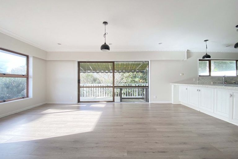 Photo of property in 2 Hogan Street, Pukekohe, 2120