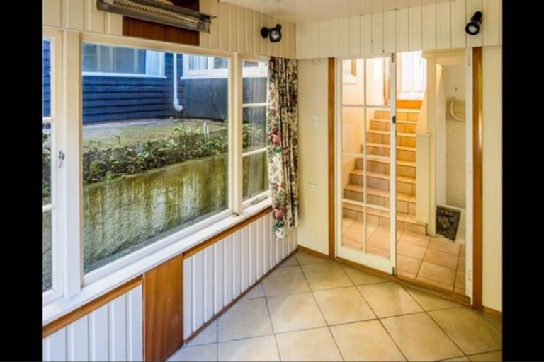 Photo of property in 188 Saint Andrews Road, Plimmerton, Porirua, 5026